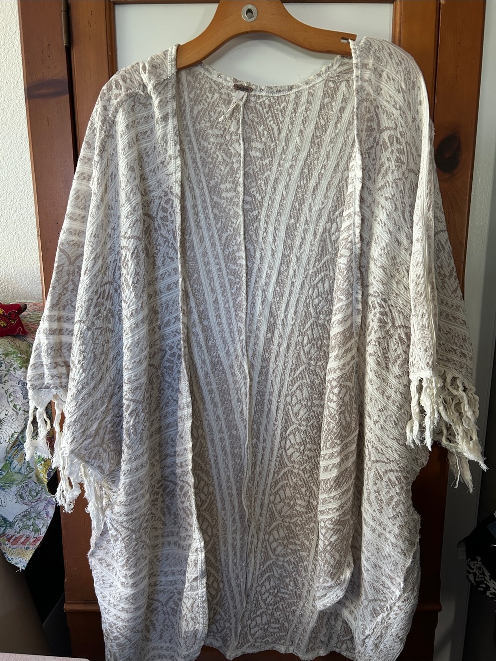 Free people Lightweight Cream Patterned Open Cardigan - Unbranded